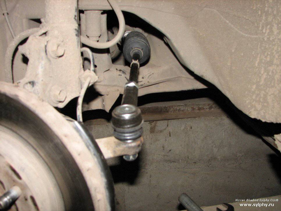 Как понять, нужен ли ремонт рулевых наконечников спецтехники?